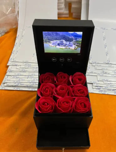 Valentine Red Real Rose Flower Gift Jewelry Box